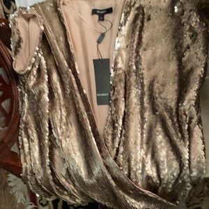 STUDIO F beautiful body shirt